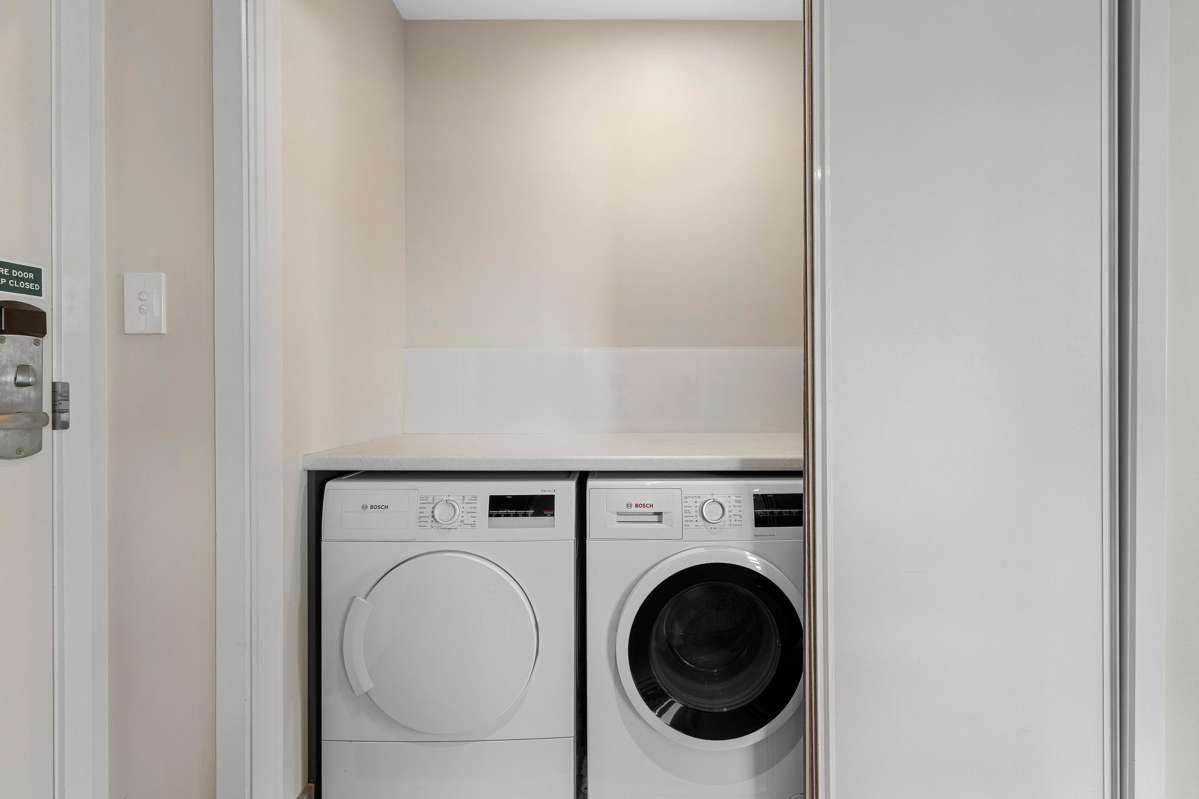 204/69D Hall Avenue_5