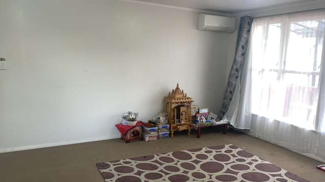 11a Bamboo Grove Kelston_1