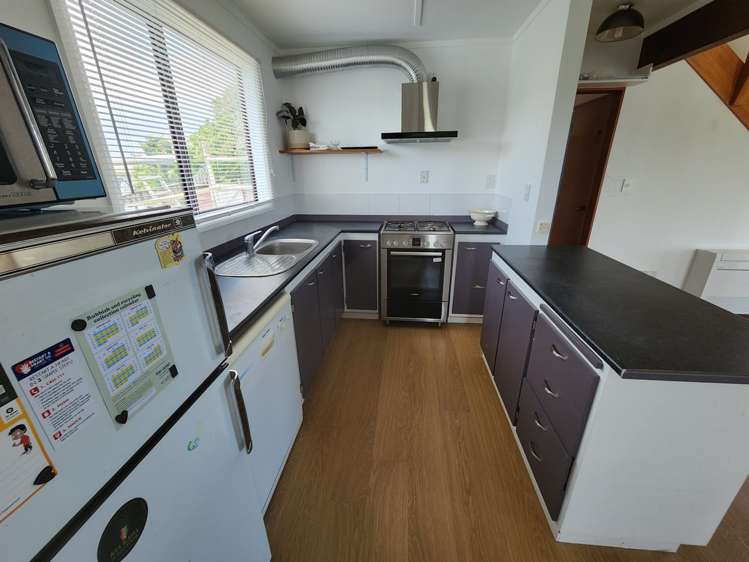 1 Lindis Close Kelson_6