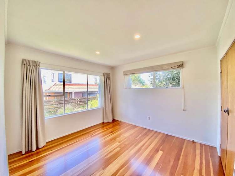 3/4 Rewi Road Royal Oak_4