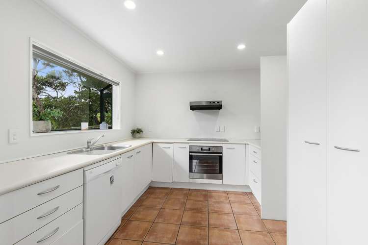 12 & 12A Wairaka Road Pukerua Bay_1