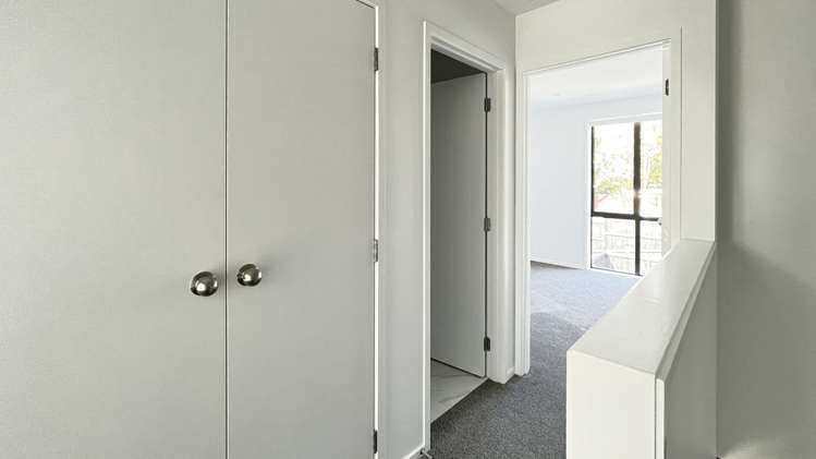 3/3 Fairdale Place Birkdale_9