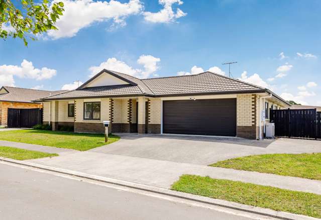 33 Belcoo Crescent East Tamaki_1