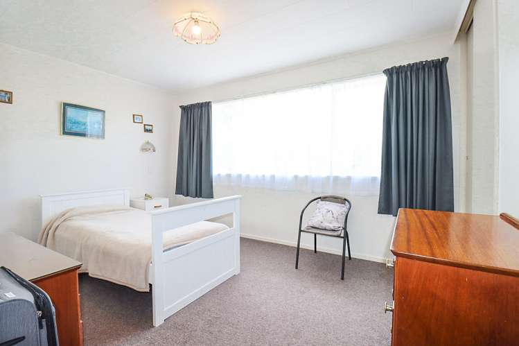 69 Guy Street Dannevirke_10