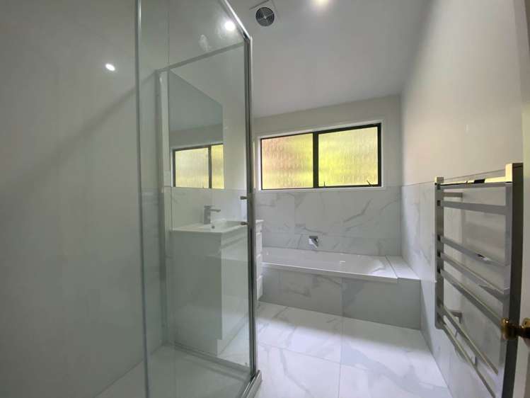 30 Paulownia Place Totara Heights_13