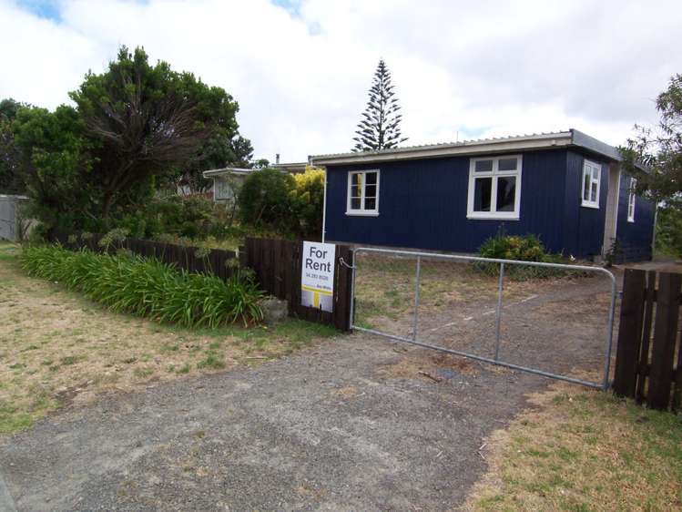 20 Koromiko Street Otaki Beach_17