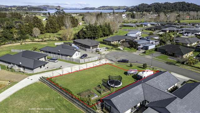 89 Greenhills Drive Coromandel_4