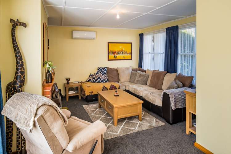 209b Waddington Drive Naenae_2