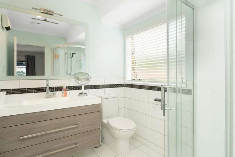 126 Santa Monica Drive Papamoa_17