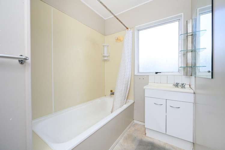 40 Geraldine Crescent Cloverlea_13