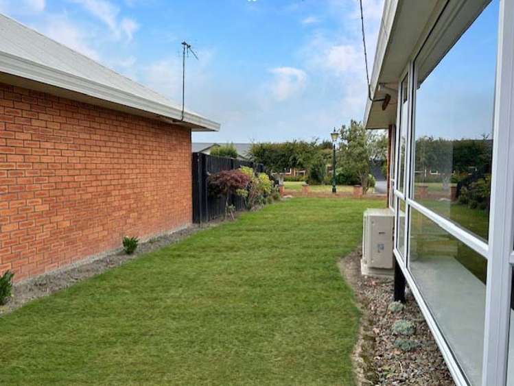 12A Melford Close 11353_10