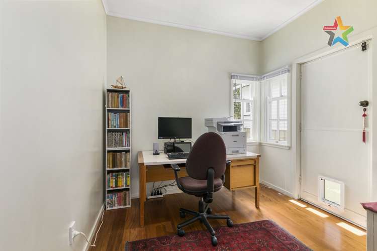 68 Woburn Road Woburn_16