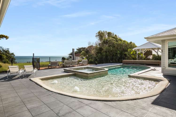 71 Matatua Road Raumati Beach_14