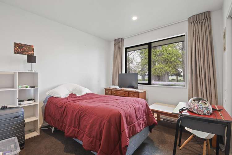 25 Crossley Avenue Woodend_9