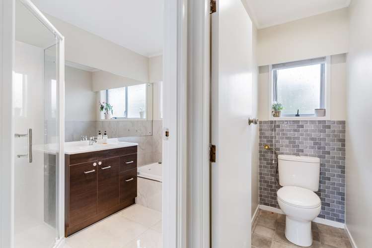 2/9 Duke Street Papakura_15