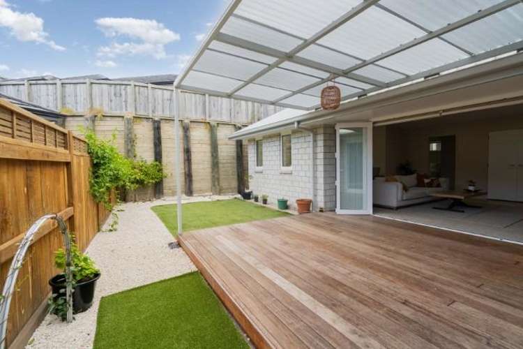 178 Adler Drive 1115_18