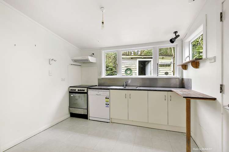 8 Dorking Road Brooklyn_6