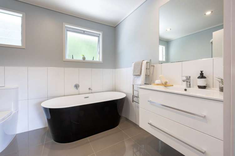 12 John F Kennedy Place Glen Eden_13