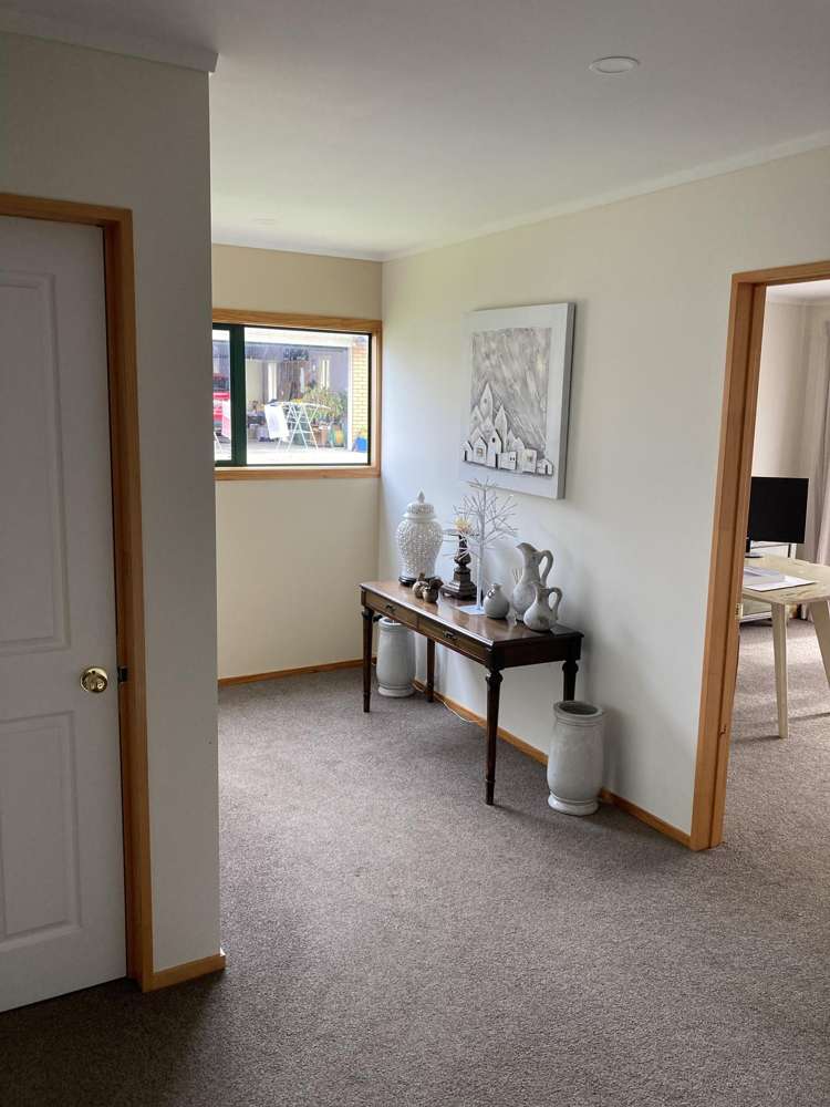 166 Torkar Road Clarks Beach_29