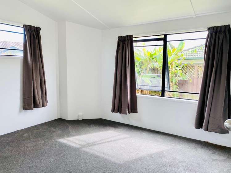 5 Templeton Place Clendon Park_10