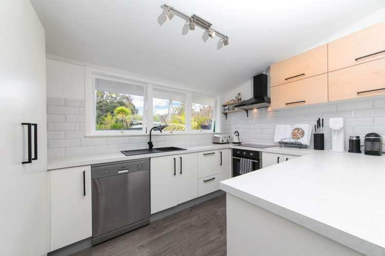 1 Paewai Road Glen Eden_8