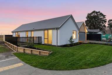 207 Lady Isaac Drive_2