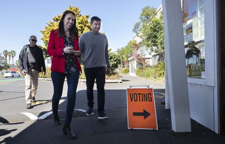 Dame Jacinda Ardern with Clarke Gayford after she stood down as Prime Minister in January 2023. The pair headed overseas soon after the decision, and are reportedly in Sydney. Photo / Mark Mitchell