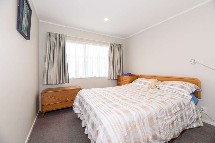 28a Mcfadzean Drive Blockhouse Bay_16