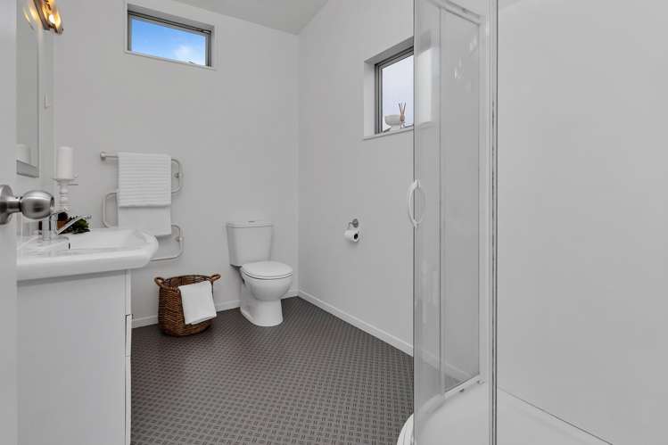 152D One Tree Point Road One Tree Point_11