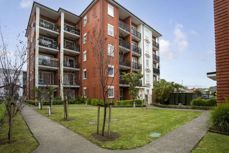 CGO6/1 Soljak Place Mount Albert_13