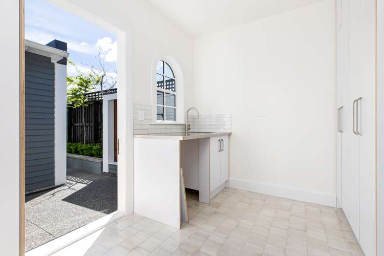 205 Blighs Road Strowan_5