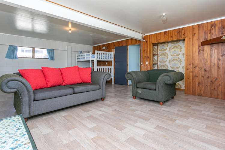 107 Titiro Place Onemana_21