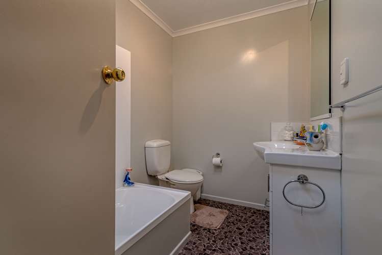 61 Bryant Street Takaro_6