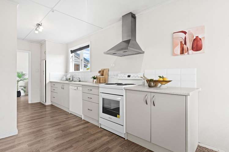 49 Dunstan Street ōtaki_2