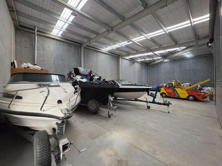 Unit 2, 39 Kairua Road Hornby_4