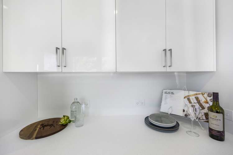 2/7 Hawkins Street Meadowbank_6