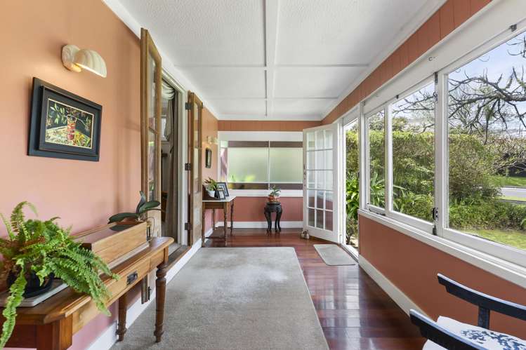 1 Westbourne Road Murrays Bay_8