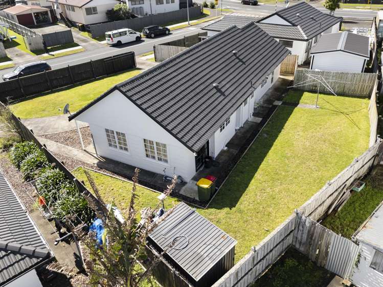 2 Staverton Crescent Mangere_6