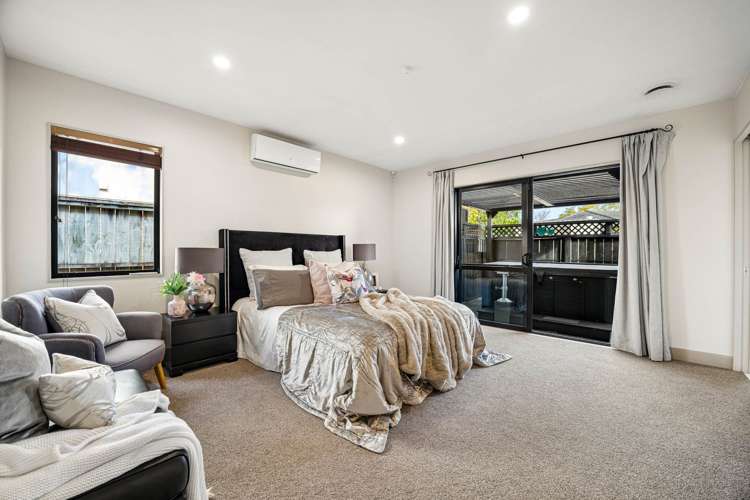 11 Piriti Drive Te Atatu Peninsula_13