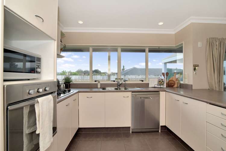 11 Kirk Lane Ohauiti_7