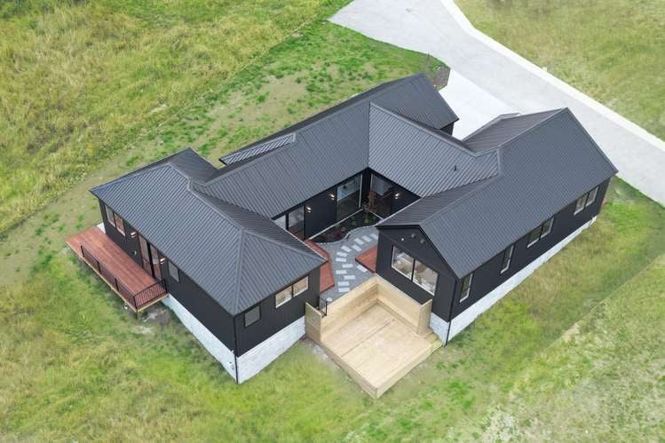20 Awanui Road Red Beach_29