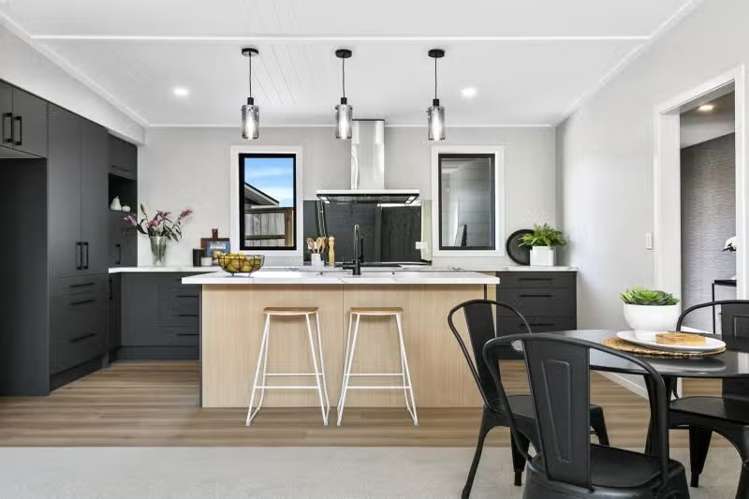  2/74 Hinemoa Avenue Taupō_5