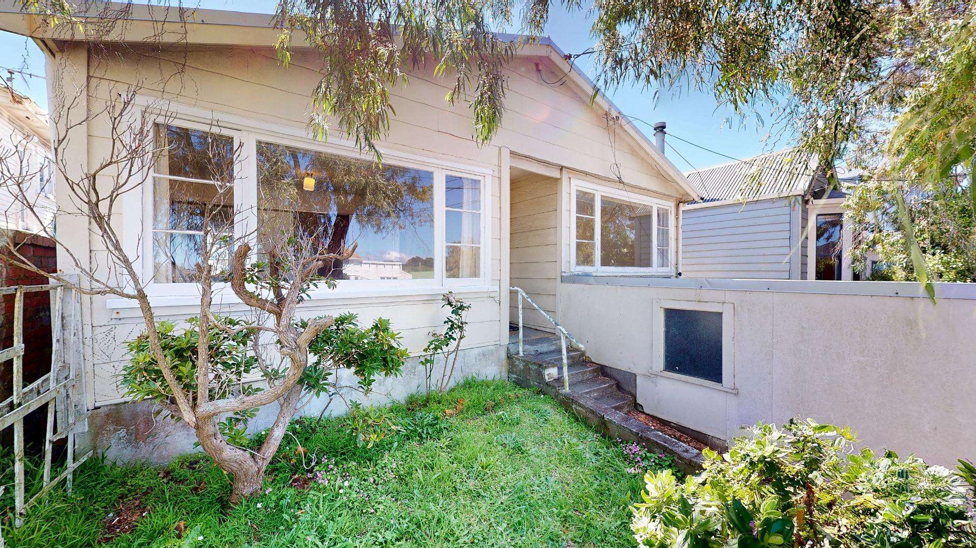 272 Adelaide Road 1317_0