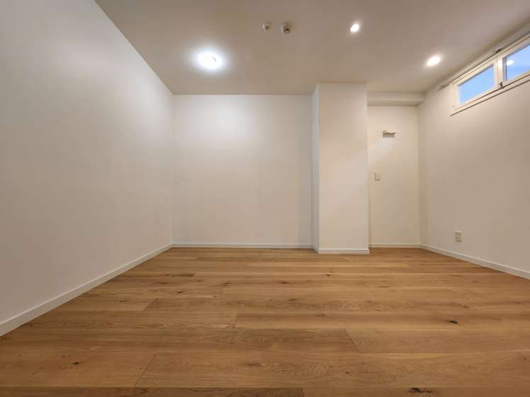 Gc/23 Upper Queen Street Auckland Central_9