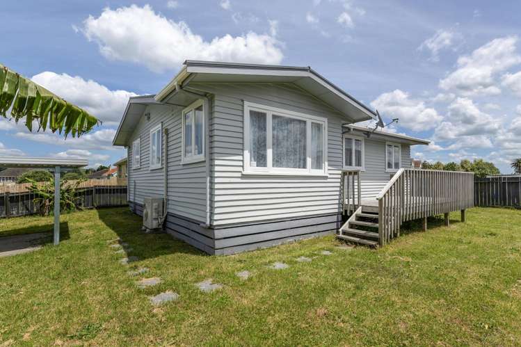 2 Armstrong Street Huntly_18