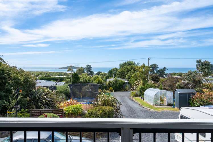 14 Frances Street Taieri Mouth_12