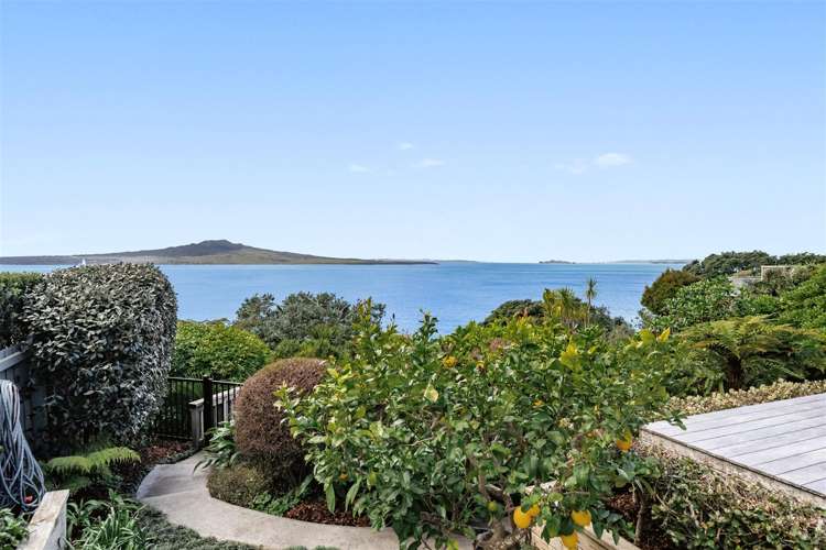 58 Seacliffe Avenue Belmont_22