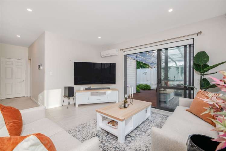 22 Thomas Rielly Avenue Hobsonville_7