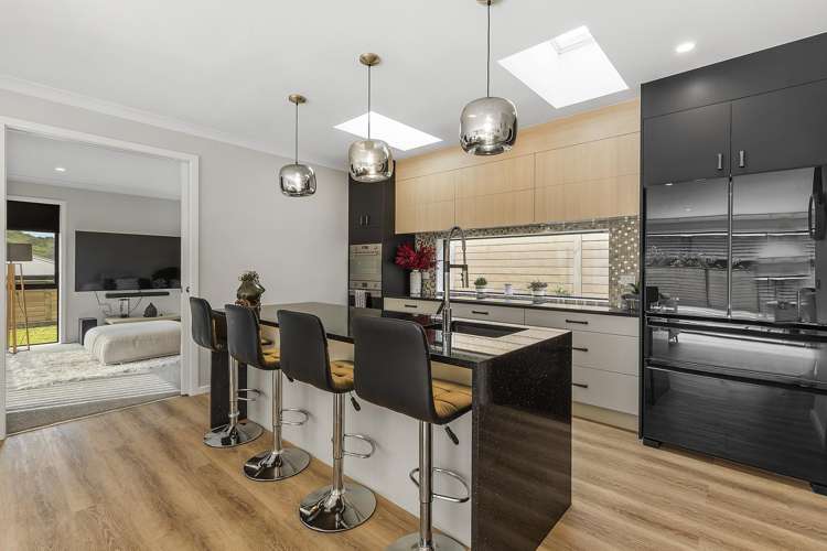 9 Porokaiwhiri Street Crofton Downs_10