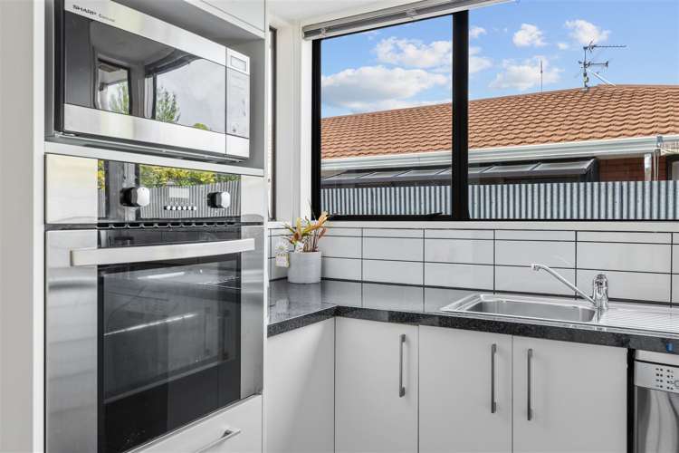 2/151 Northcote Road Northcote_8